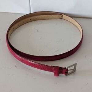 Red Women's Genuine Leather Lining Belt Size 18/20